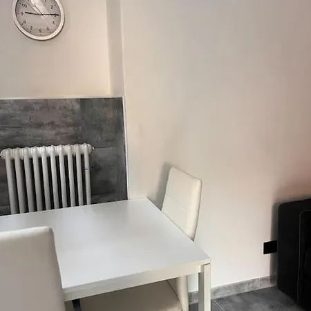 Casa Dar - In Centro Апартаменты Манделло-дель-Ларио